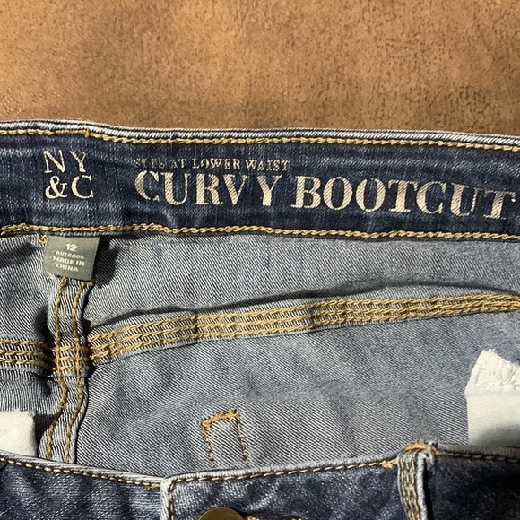 New York & Company outfit black sweater size XL curvy boot cut jeans size 12 - Picture 14 of 15